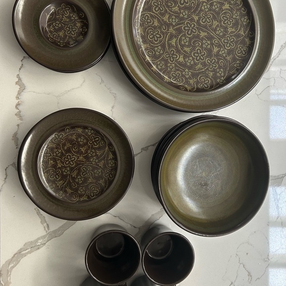 Franciscan Madeira Other - Mid-Century Franciscan Madeira Elegant Floral Dinnerware Set